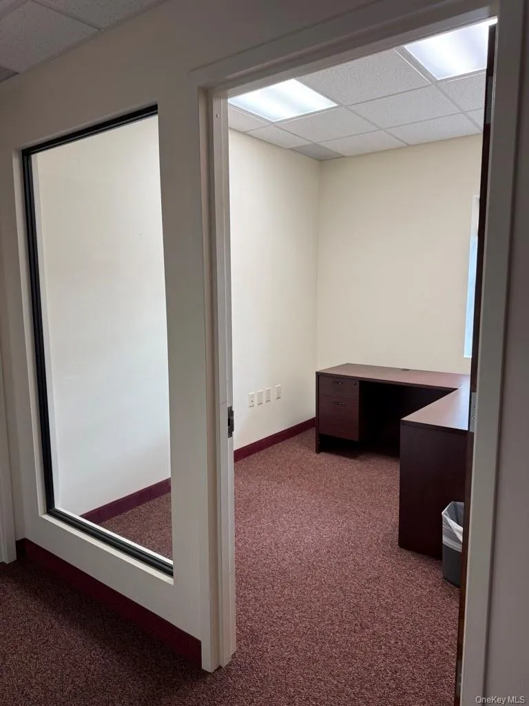 Office space #1 with desk Office space #1 with desk