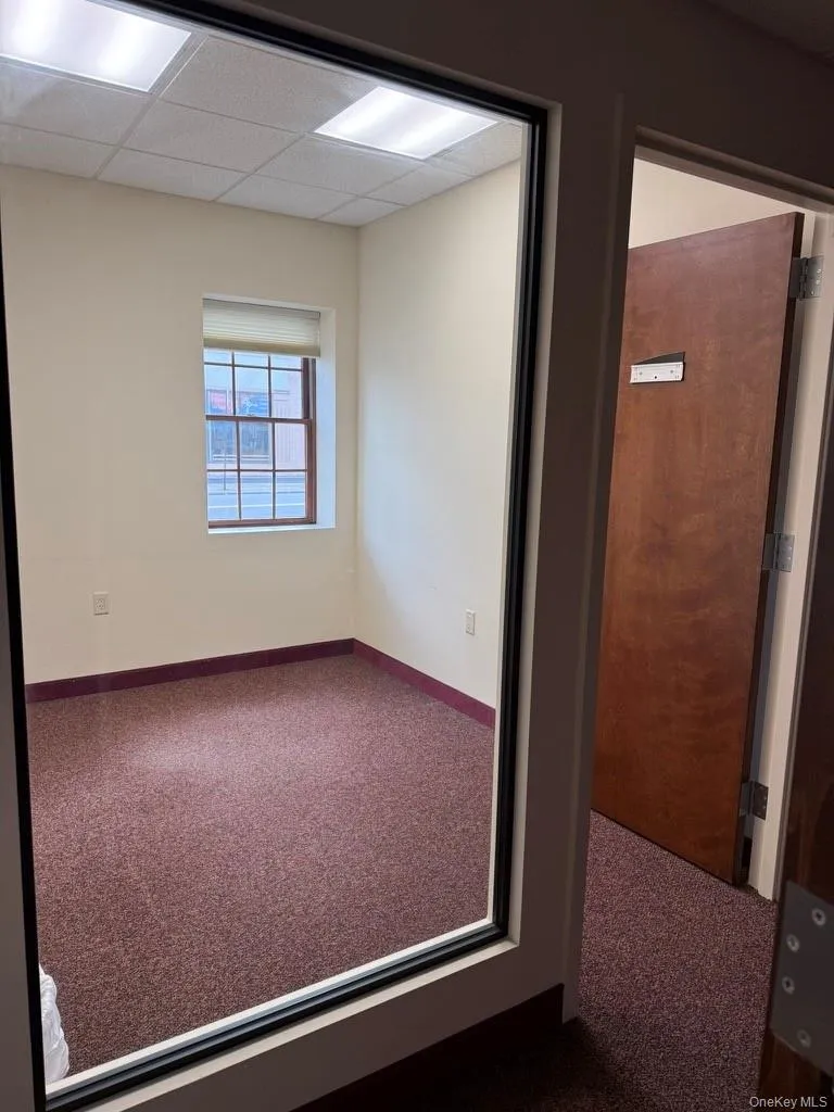 office space #2 without desk office space #2 without desk