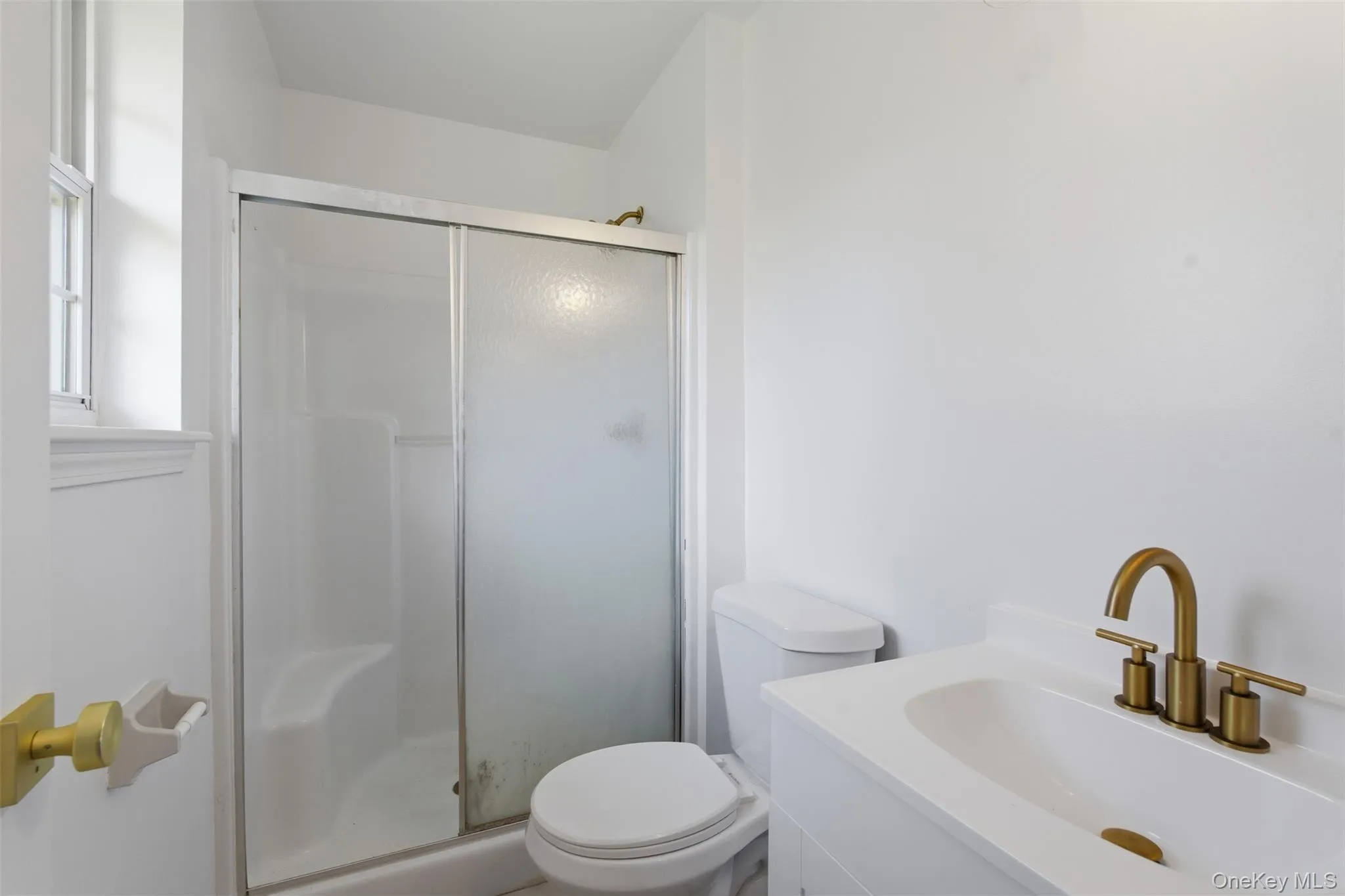 600 Twin Arch Road, New Windsor, NY, 3 Bedrooms Bedrooms, 7 Rooms Rooms,3 BathroomsBathrooms,Residential,For Rent,Twin Arch,0,949259 600 Twin Arch Road, New Windsor, NY, 3 Bedrooms Bedrooms, 7 Rooms Rooms,3 BathroomsBathrooms,Residential,For Rent,Twin Arch,0,949259