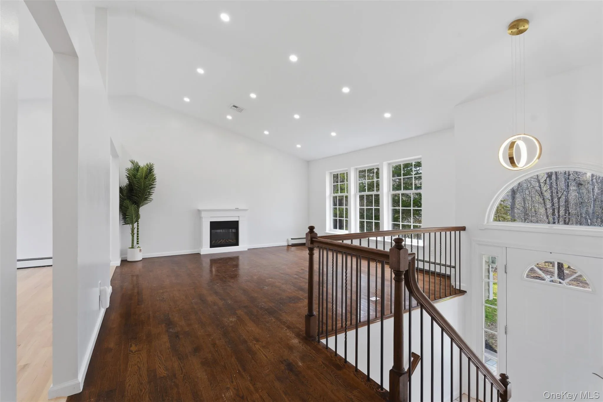 600 Twin Arch Road, New Windsor, NY, 3 Bedrooms Bedrooms, 7 Rooms Rooms,3 BathroomsBathrooms,Residential,For Rent,Twin Arch,0,949259 600 Twin Arch Road, New Windsor, NY, 3 Bedrooms Bedrooms, 7 Rooms Rooms,3 BathroomsBathrooms,Residential,For Rent,Twin Arch,0,949259