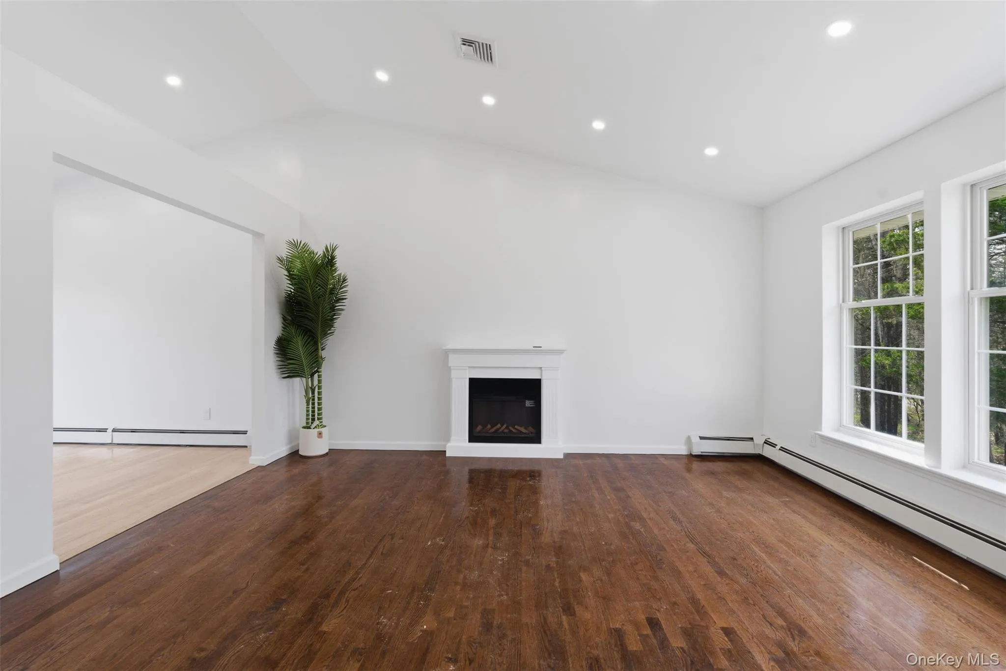 600 Twin Arch Road, New Windsor, NY, 3 Bedrooms Bedrooms, 7 Rooms Rooms,3 BathroomsBathrooms,Residential,For Rent,Twin Arch,0,949259 600 Twin Arch Road, New Windsor, NY, 3 Bedrooms Bedrooms, 7 Rooms Rooms,3 BathroomsBathrooms,Residential,For Rent,Twin Arch,0,949259