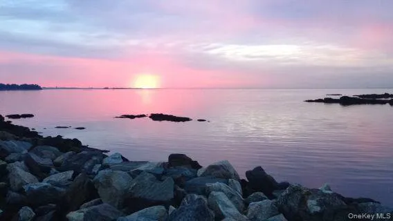 6 Pine Island Road, Rye City, NY, 7 Bedrooms Bedrooms, 9 Rooms Rooms,3 BathroomsBathrooms,Residential Lease,Idx,Pine Island,0,949280 6 Pine Island Road, Rye City, NY, 7 Bedrooms Bedrooms, 9 Rooms Rooms,3 BathroomsBathrooms,Residential Lease,Idx,Pine Island,0,949280