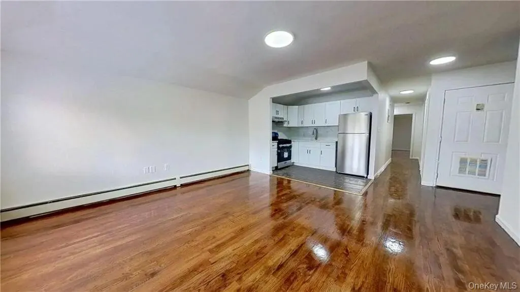 Open Concept LR/Kitchen Open Concept LR/Kitchen