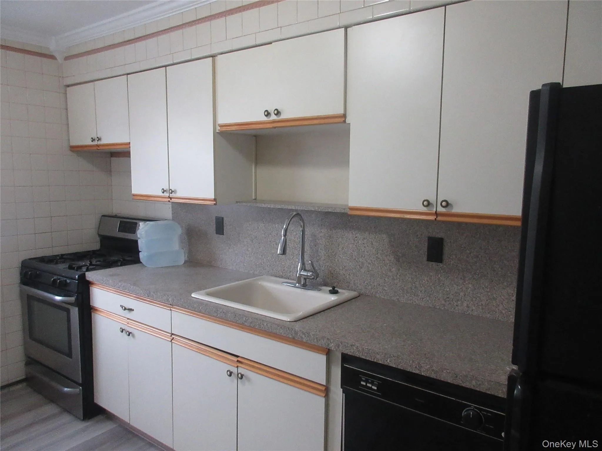 32 Brownsell Avenue, Haverstraw, NY, 3 Bedrooms Bedrooms, 6 Rooms Rooms,1 BathroomBathrooms,Residential,For Rent,Brownsell,0,949329 32 Brownsell Avenue, Haverstraw, NY, 3 Bedrooms Bedrooms, 6 Rooms Rooms,1 BathroomBathrooms,Residential,For Rent,Brownsell,0,949329