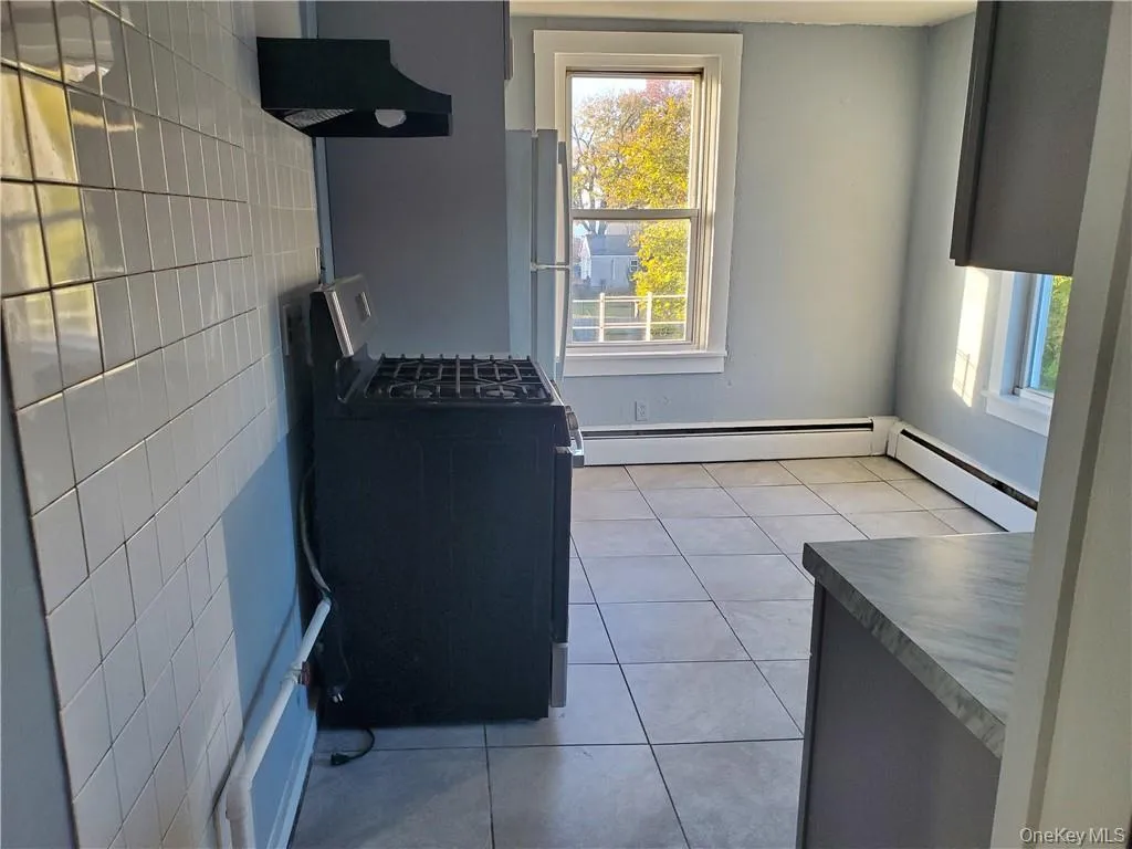 76 State Street, Ossining, NY, 3 Bedrooms Bedrooms, 5 Rooms Rooms,1 BathroomBathrooms,Residential Lease,For Rent,State,0,949336 76 State Street, Ossining, NY, 3 Bedrooms Bedrooms, 5 Rooms Rooms,1 BathroomBathrooms,Residential Lease,For Rent,State,0,949336
