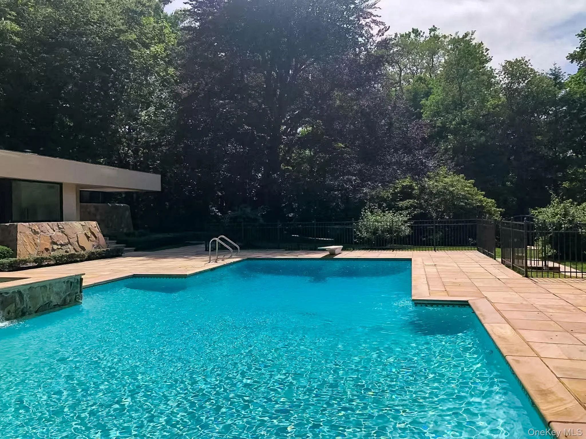 101 Wheatley Road, North Hempstead, NY, 6 Bedrooms Bedrooms, 15 Rooms Rooms,6 BathroomsBathrooms,Residential,For Rent,Wheatley,0,949378 101 Wheatley Road, North Hempstead, NY, 6 Bedrooms Bedrooms, 15 Rooms Rooms,6 BathroomsBathrooms,Residential,For Rent,Wheatley,0,949378