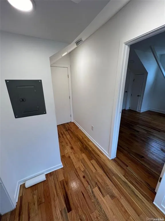 493 Munsell Road, Brookhaven, NY, 4 Bedrooms Bedrooms, 8 Rooms Rooms,3 BathroomsBathrooms,Residential,For Rent,Munsell,0,949387 493 Munsell Road, Brookhaven, NY, 4 Bedrooms Bedrooms, 8 Rooms Rooms,3 BathroomsBathrooms,Residential,For Rent,Munsell,0,949387