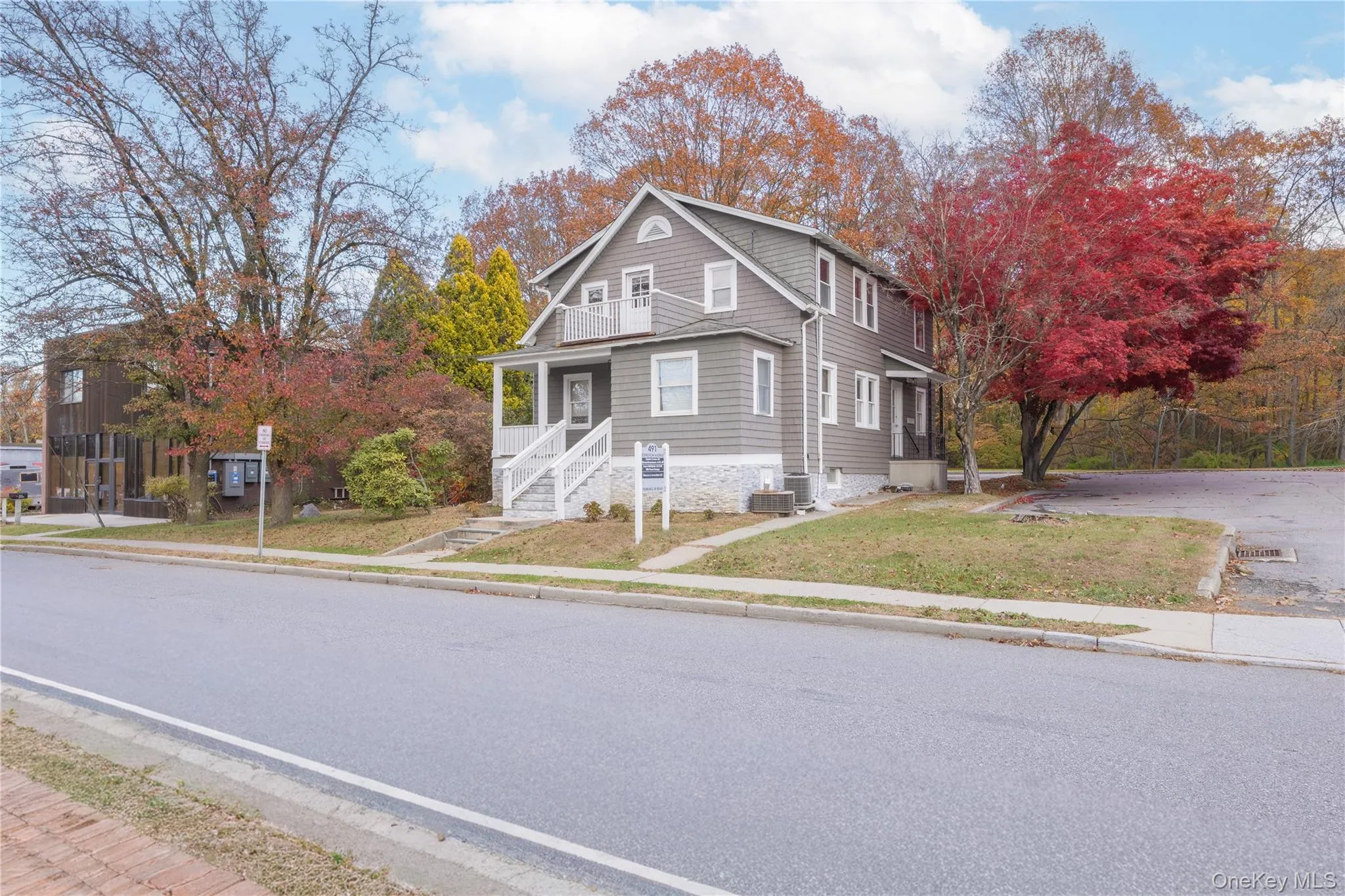 View of front of property featuring a front lawn View of front of property featuring a front lawn