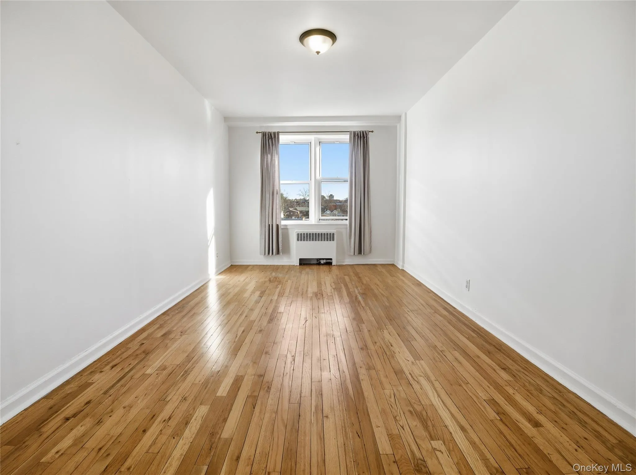 2090 Barnes Avenue, New York, NY, 2 Bedrooms Bedrooms, 5 Rooms Rooms,1 BathroomBathrooms,Residential,For Rent,Barnes,0,949467 2090 Barnes Avenue, New York, NY, 2 Bedrooms Bedrooms, 5 Rooms Rooms,1 BathroomBathrooms,Residential,For Rent,Barnes,0,949467