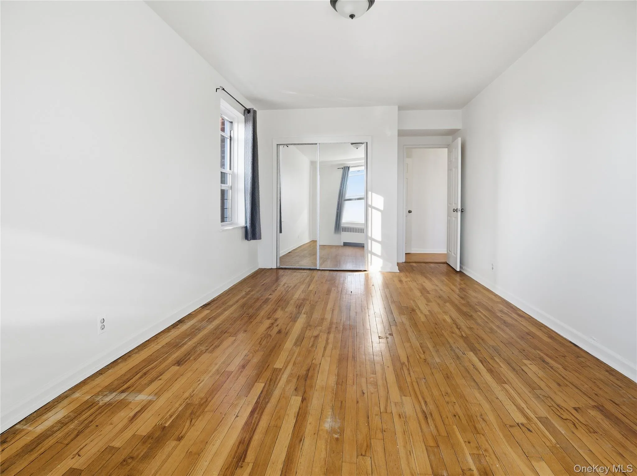 2090 Barnes Avenue, New York, NY, 2 Bedrooms Bedrooms, 5 Rooms Rooms,1 BathroomBathrooms,Residential,For Rent,Barnes,0,949467 2090 Barnes Avenue, New York, NY, 2 Bedrooms Bedrooms, 5 Rooms Rooms,1 BathroomBathrooms,Residential,For Rent,Barnes,0,949467