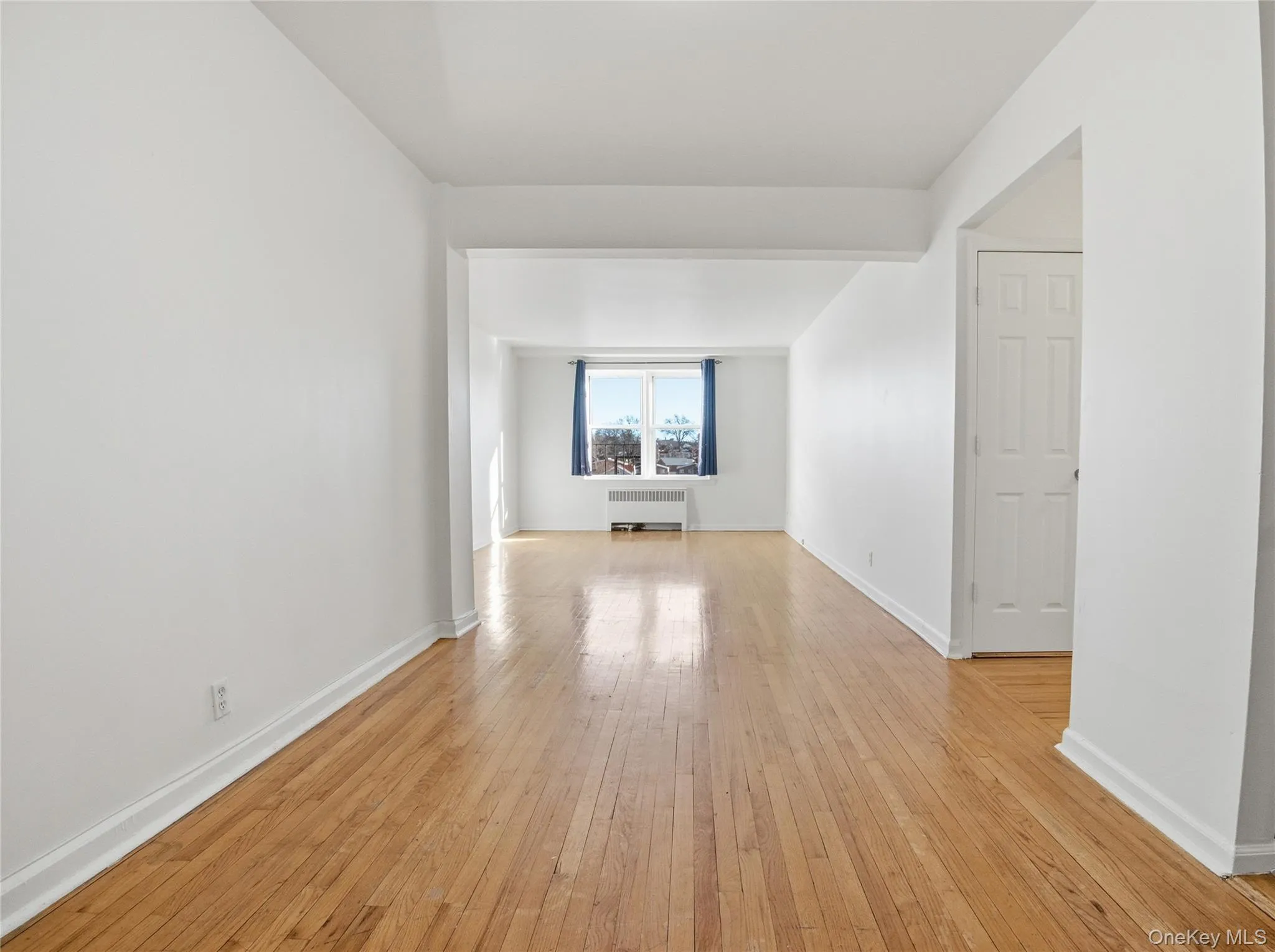 2090 Barnes Avenue, New York, NY, 2 Bedrooms Bedrooms, 5 Rooms Rooms,1 BathroomBathrooms,Residential,For Rent,Barnes,0,949467 2090 Barnes Avenue, New York, NY, 2 Bedrooms Bedrooms, 5 Rooms Rooms,1 BathroomBathrooms,Residential,For Rent,Barnes,0,949467