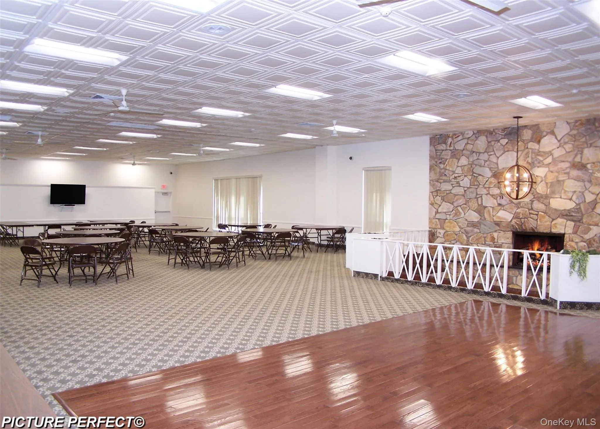 89 Artist Lake Drive, Brookhaven, NY, 2 Bedrooms Bedrooms, 1 Room Rooms,1 BathroomBathrooms,Residential Lease,Idx,Artist Lake,0,949600 89 Artist Lake Drive, Brookhaven, NY, 2 Bedrooms Bedrooms, 1 Room Rooms,1 BathroomBathrooms,Residential Lease,Idx,Artist Lake,0,949600