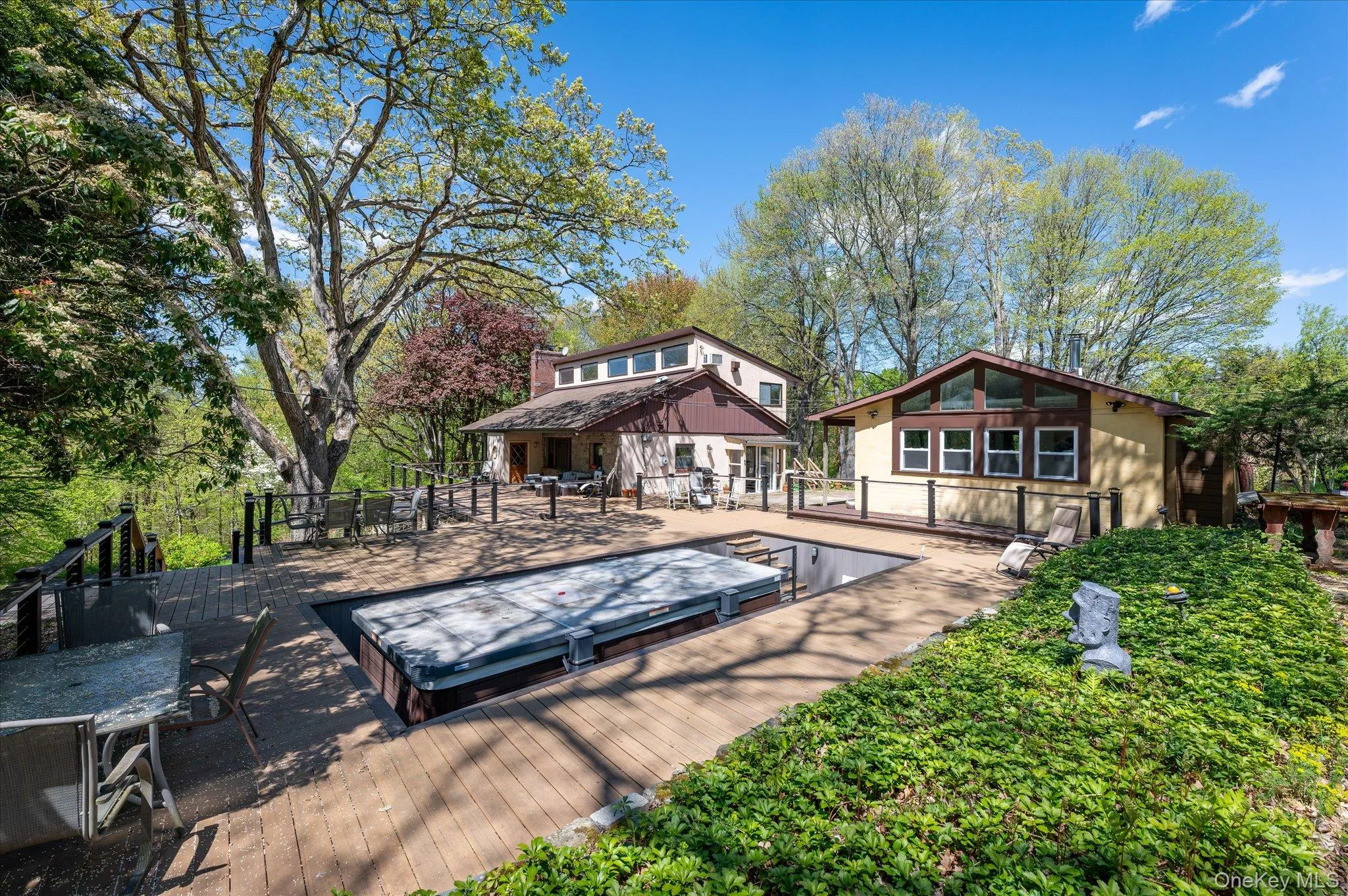 House, Pool House, Deck House, Pool House, Deck