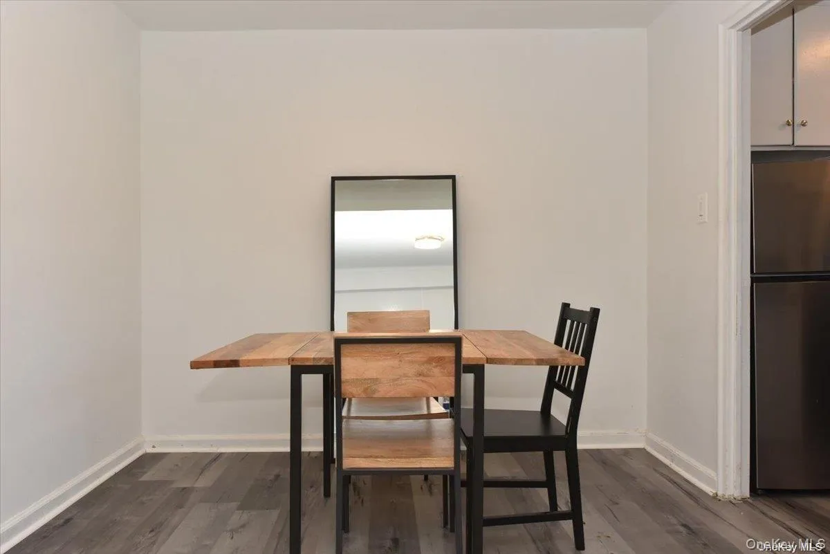 143-50 Hoover Avenue, New York, NY, 1 Bedroom Bedrooms, 3 Rooms Rooms,1 BathroomBathrooms,Residential,For Rent,Hoover,0,949674 143-50 Hoover Avenue, New York, NY, 1 Bedroom Bedrooms, 3 Rooms Rooms,1 BathroomBathrooms,Residential,For Rent,Hoover,0,949674