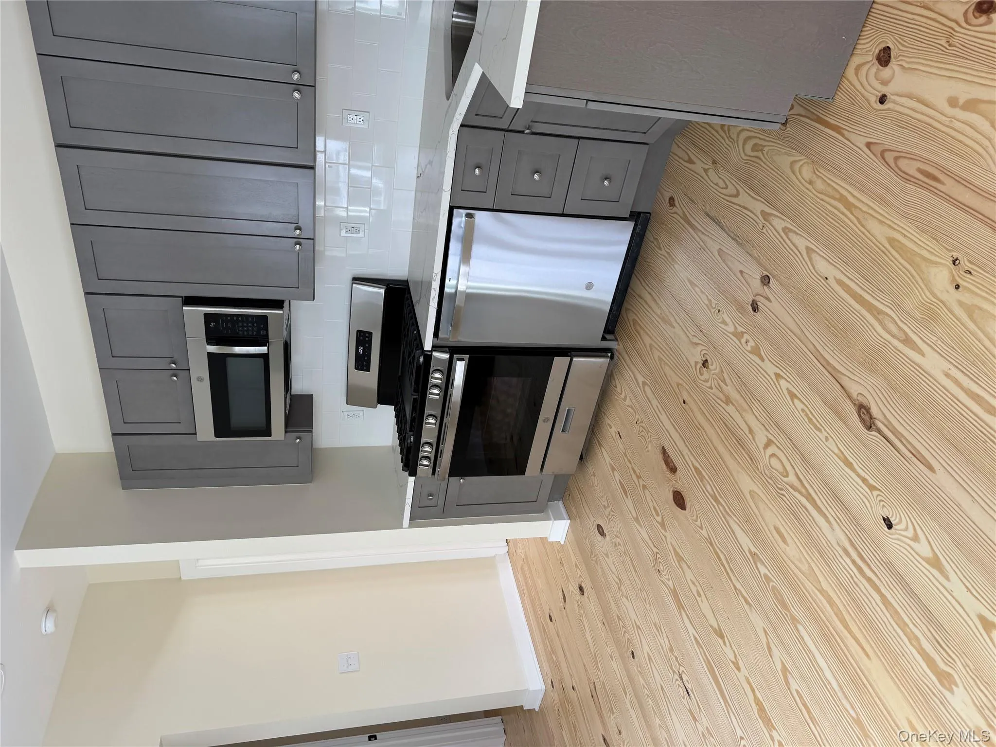 14 Orchard Street, Warwick (town), NY, 2 Bedrooms Bedrooms, 4 Rooms Rooms,1 BathroomBathrooms,Residential Lease,Idx,Orchard,0,949691 14 Orchard Street, Warwick (town), NY, 2 Bedrooms Bedrooms, 4 Rooms Rooms,1 BathroomBathrooms,Residential Lease,Idx,Orchard,0,949691