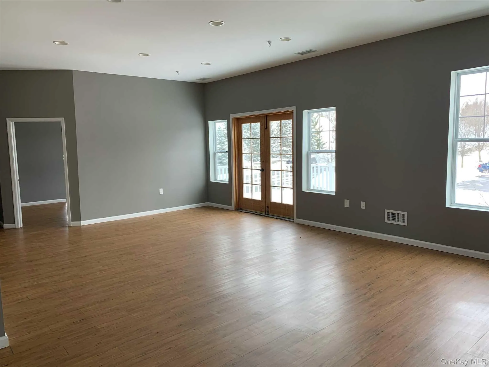 1 FOUR CORNERS Boulevard, East Fishkill, NY, ,Commercial Lease,Idx,FOUR CORNERS,0,949717 1 FOUR CORNERS Boulevard, East Fishkill, NY, ,Commercial Lease,Idx,FOUR CORNERS,0,949717