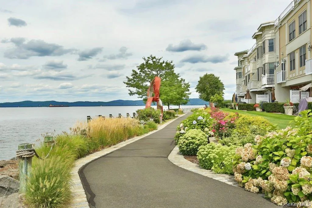 3203 Leeward Drive, Haverstraw, NY, 1 Bedroom Bedrooms, 3 Rooms Rooms,1 BathroomBathrooms,Residential Lease,Idx,Leeward,0,949718 3203 Leeward Drive, Haverstraw, NY, 1 Bedroom Bedrooms, 3 Rooms Rooms,1 BathroomBathrooms,Residential Lease,Idx,Leeward,0,949718