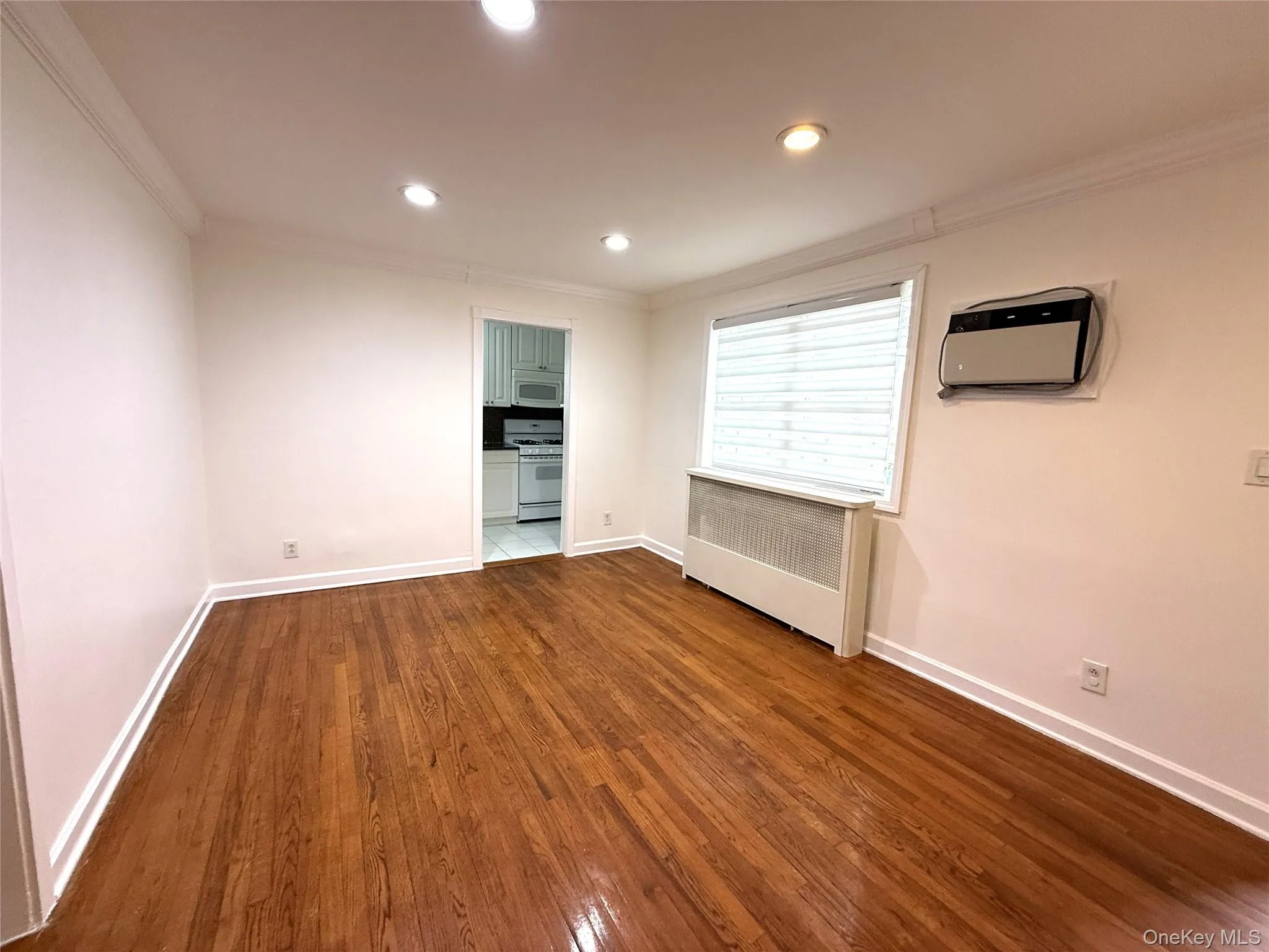 67-51 223rd Place, New York, NY, 2 Bedrooms Bedrooms, 4 Rooms Rooms,1 BathroomBathrooms,Residential Lease,Idx,223rd,0,949723 67-51 223rd Place, New York, NY, 2 Bedrooms Bedrooms, 4 Rooms Rooms,1 BathroomBathrooms,Residential Lease,Idx,223rd,0,949723