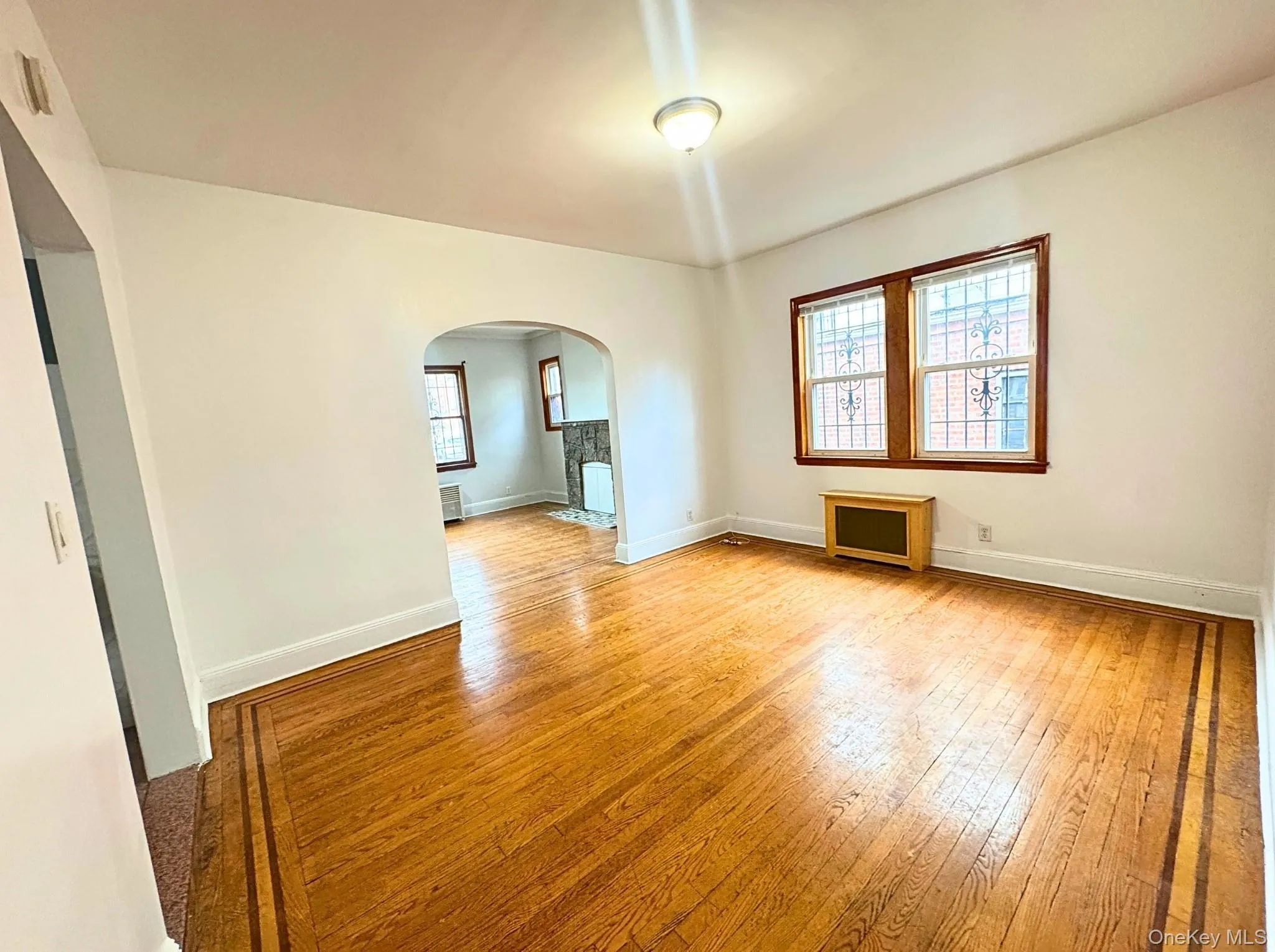 62-63 Ellwell Crescent, New York, NY, 3 Bedrooms Bedrooms, 8 Rooms Rooms,2 BathroomsBathrooms,Residential Lease,Idx,Ellwell Crescent,0,949754 62-63 Ellwell Crescent, New York, NY, 3 Bedrooms Bedrooms, 8 Rooms Rooms,2 BathroomsBathrooms,Residential Lease,Idx,Ellwell Crescent,0,949754