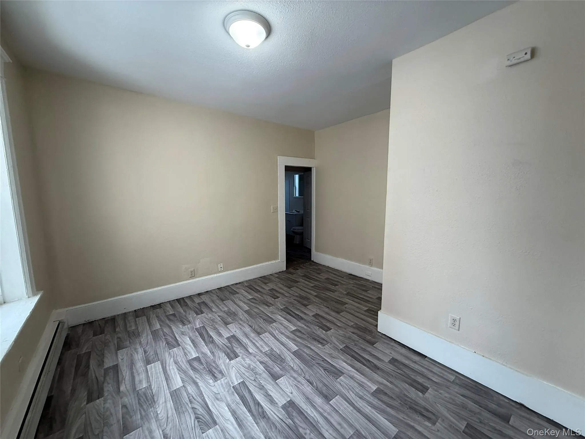 60 Carroll Street, Poughkeepsie, NY, 1 Bedroom Bedrooms, 3 Rooms Rooms,1 BathroomBathrooms,Residential Lease,Idx,Carroll,0,949768 60 Carroll Street, Poughkeepsie, NY, 1 Bedroom Bedrooms, 3 Rooms Rooms,1 BathroomBathrooms,Residential Lease,Idx,Carroll,0,949768