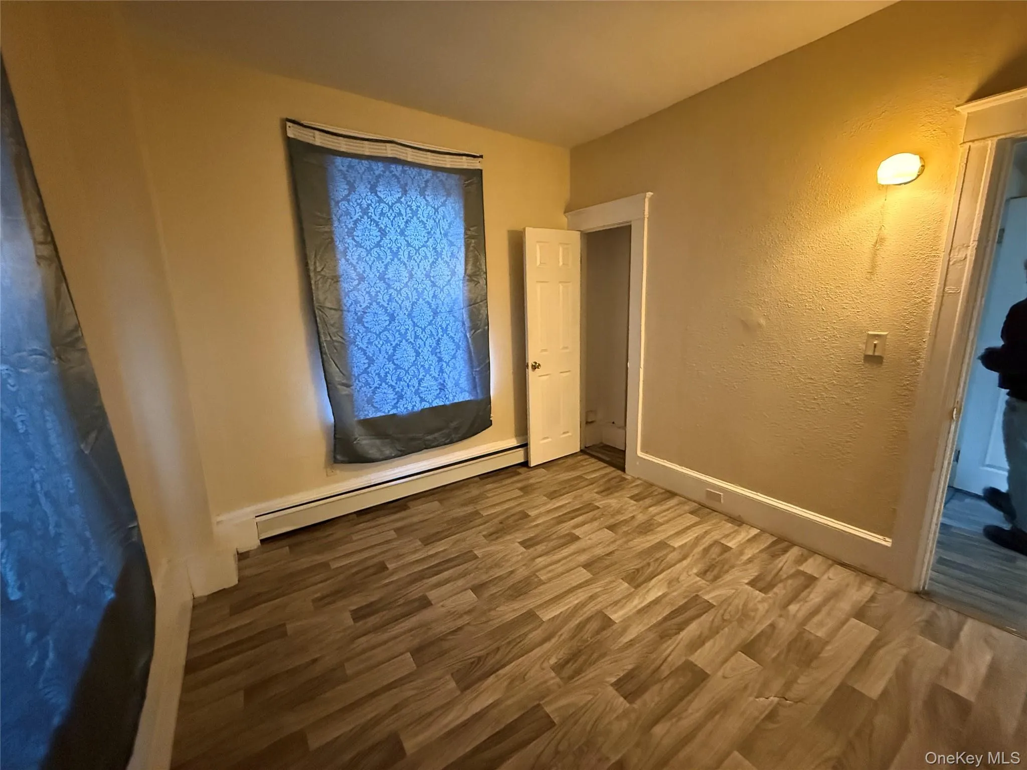 60 Carroll Street, Poughkeepsie, NY, 1 Bedroom Bedrooms, 3 Rooms Rooms,1 BathroomBathrooms,Residential Lease,Idx,Carroll,0,949768 60 Carroll Street, Poughkeepsie, NY, 1 Bedroom Bedrooms, 3 Rooms Rooms,1 BathroomBathrooms,Residential Lease,Idx,Carroll,0,949768