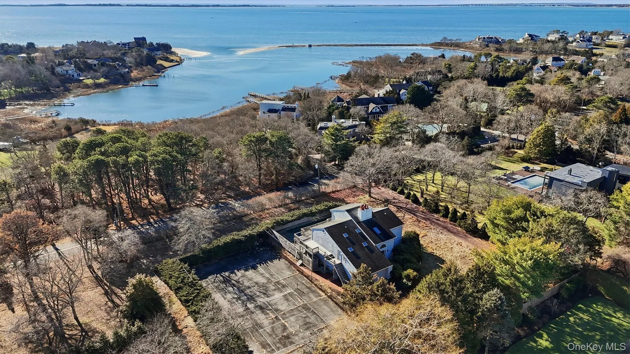 103 Middle Pond Road, Southampton, New York 11968