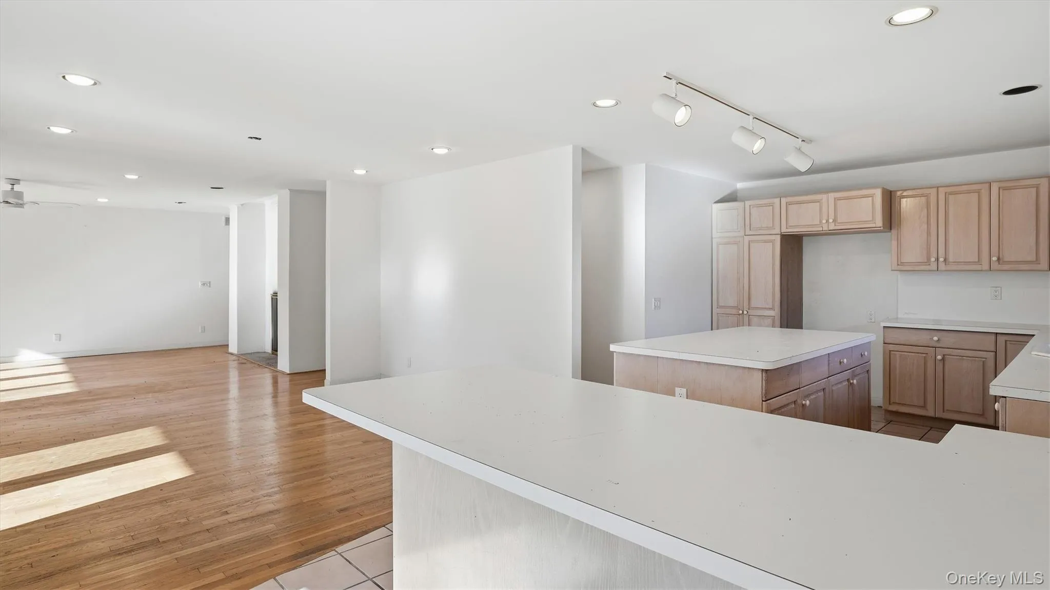 103 Middle Pond Road, Southampton, New York 11968