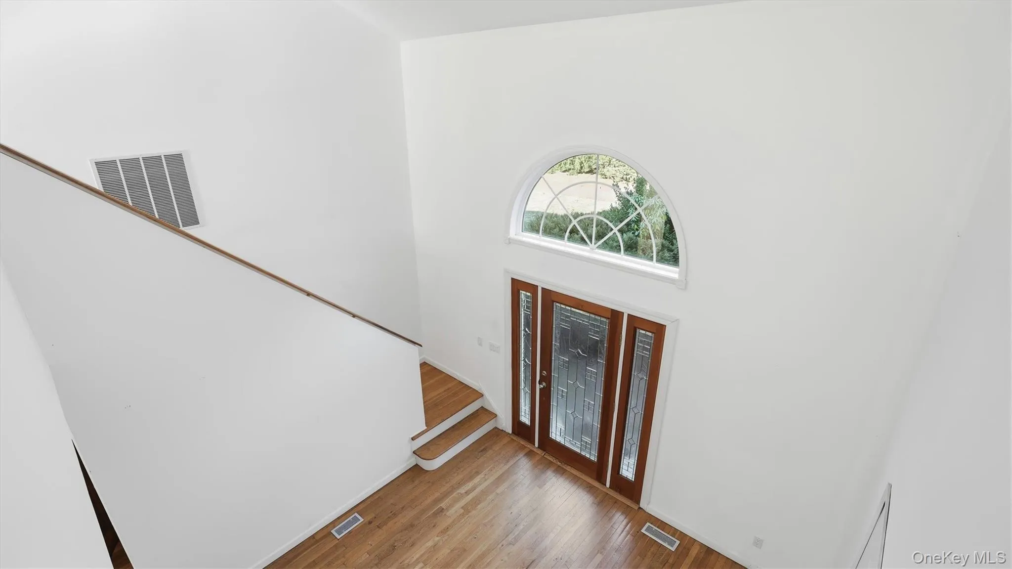 103 Middle Pond Road, Southampton, New York 11968