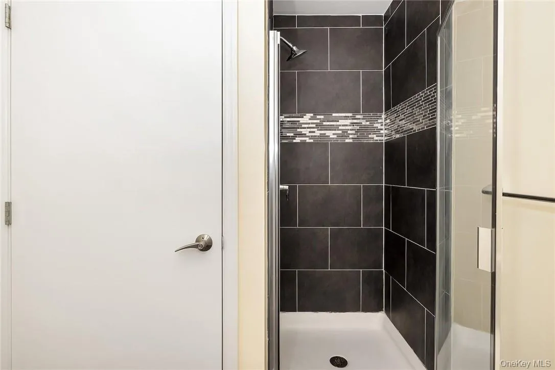 68 Lake Street, White Plains, NY, 2 Bedrooms Bedrooms, 4 Rooms Rooms,2 BathroomsBathrooms,Residential Lease,Idx,Lake,0,949790 68 Lake Street, White Plains, NY, 2 Bedrooms Bedrooms, 4 Rooms Rooms,2 BathroomsBathrooms,Residential Lease,Idx,Lake,0,949790