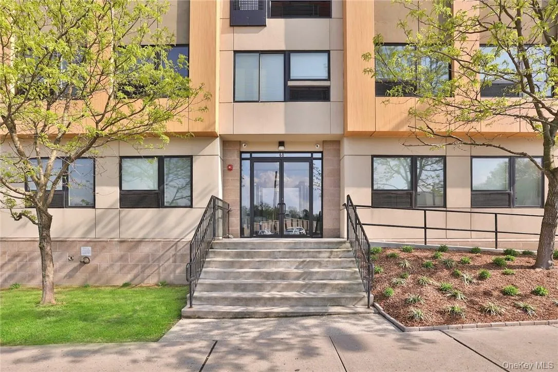 Front of the building Front of the building