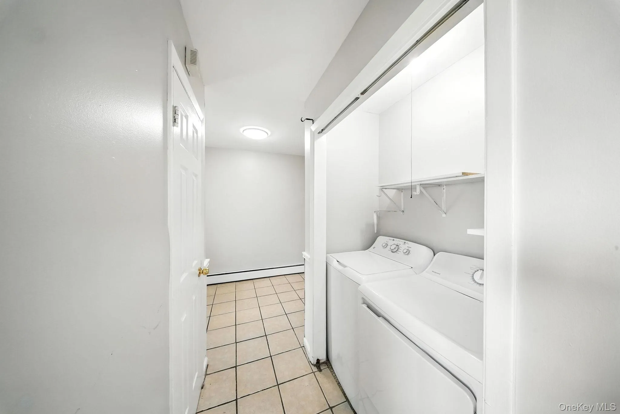 105 Sheffield Drive, Wallkill, NY, 3 Bedrooms Bedrooms, 7 Rooms Rooms,1 BathroomBathrooms,Residential Lease,Idx,Sheffield,0,949837 105 Sheffield Drive, Wallkill, NY, 3 Bedrooms Bedrooms, 7 Rooms Rooms,1 BathroomBathrooms,Residential Lease,Idx,Sheffield,0,949837