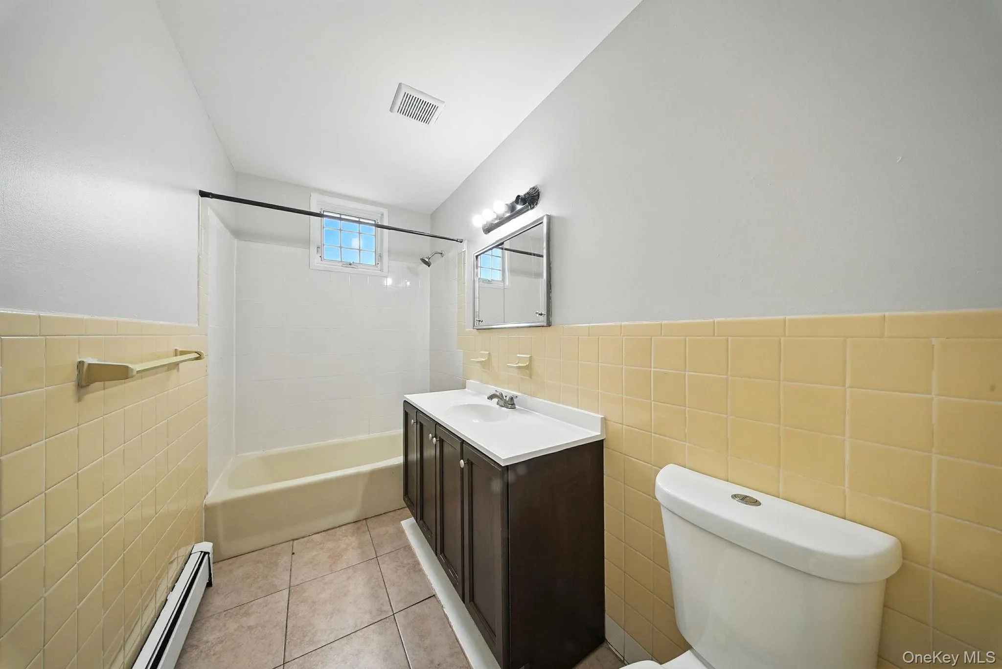 105 Sheffield Drive, Wallkill, NY, 3 Bedrooms Bedrooms, 7 Rooms Rooms,1 BathroomBathrooms,Residential Lease,Idx,Sheffield,0,949837 105 Sheffield Drive, Wallkill, NY, 3 Bedrooms Bedrooms, 7 Rooms Rooms,1 BathroomBathrooms,Residential Lease,Idx,Sheffield,0,949837