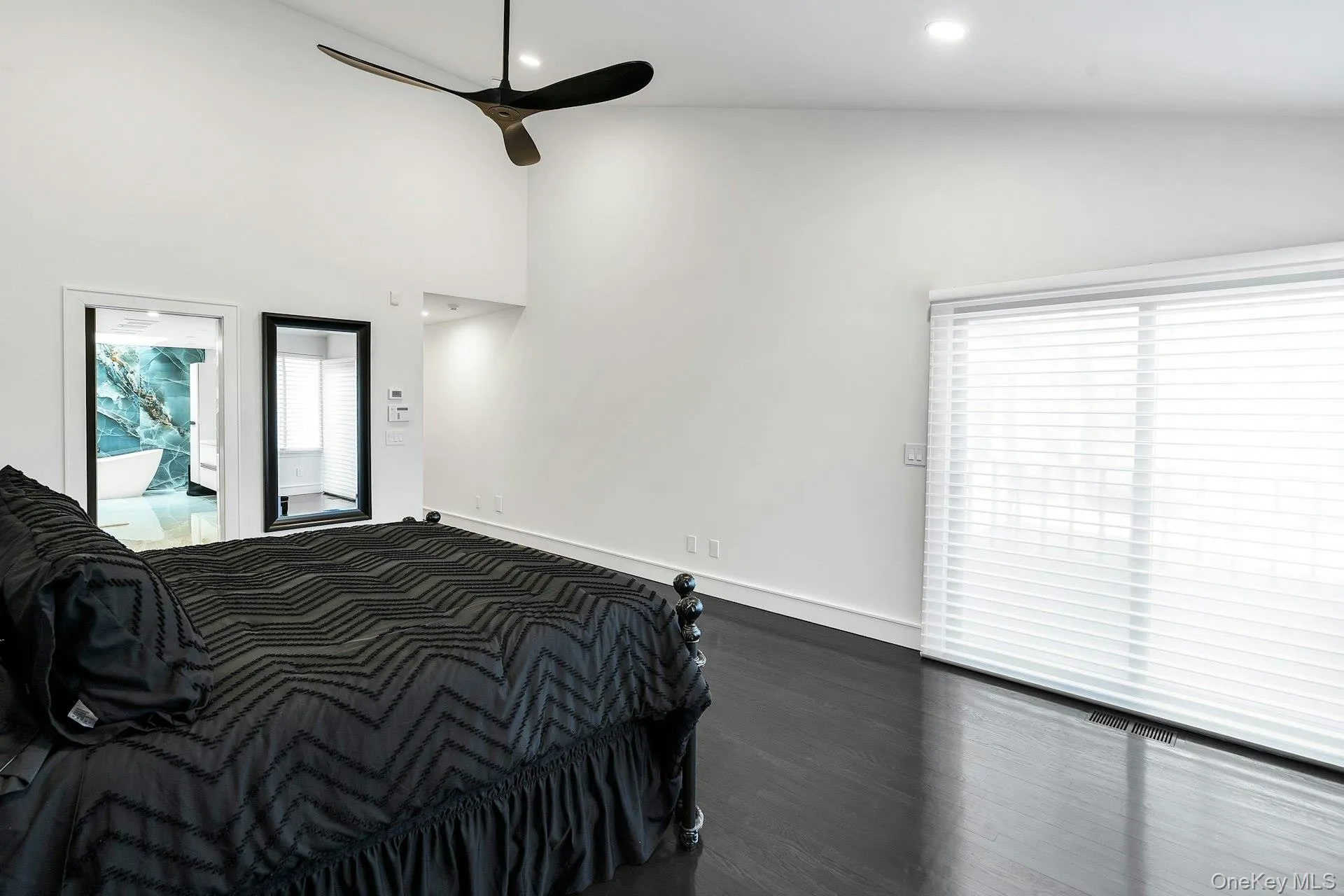 304 Aerie Court, North Hempstead, NY, 3 Bedrooms Bedrooms, 9 Rooms Rooms,3 BathroomsBathrooms,Residential,For Rent,Aerie,0,949841 304 Aerie Court, North Hempstead, NY, 3 Bedrooms Bedrooms, 9 Rooms Rooms,3 BathroomsBathrooms,Residential,For Rent,Aerie,0,949841
