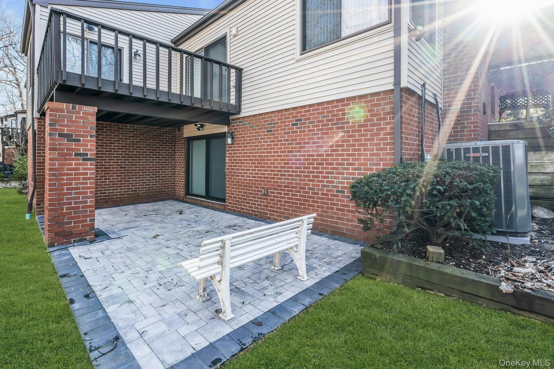 304 Aerie Court, North Hempstead, NY, 3 Bedrooms Bedrooms, 9 Rooms Rooms,3 BathroomsBathrooms,Residential,For Rent,Aerie,0,949841 304 Aerie Court, North Hempstead, NY, 3 Bedrooms Bedrooms, 9 Rooms Rooms,3 BathroomsBathrooms,Residential,For Rent,Aerie,0,949841