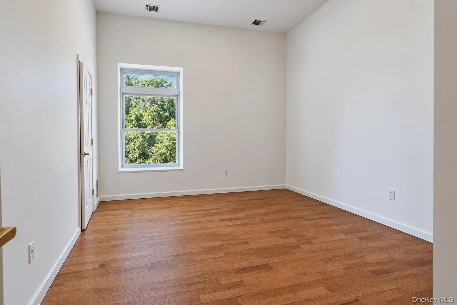 117 Sandpiper Lane, New Windsor, NY, 3 Bedrooms Bedrooms, 7 Rooms Rooms,2 BathroomsBathrooms,Residential,For Rent,Sandpiper Lane,0,949842 117 Sandpiper Lane, New Windsor, NY, 3 Bedrooms Bedrooms, 7 Rooms Rooms,2 BathroomsBathrooms,Residential,For Rent,Sandpiper Lane,0,949842