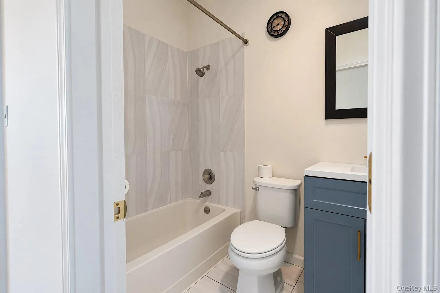 117 Sandpiper Lane, New Windsor, NY, 3 Bedrooms Bedrooms, 7 Rooms Rooms,2 BathroomsBathrooms,Residential,For Rent,Sandpiper Lane,0,949842 117 Sandpiper Lane, New Windsor, NY, 3 Bedrooms Bedrooms, 7 Rooms Rooms,2 BathroomsBathrooms,Residential,For Rent,Sandpiper Lane,0,949842