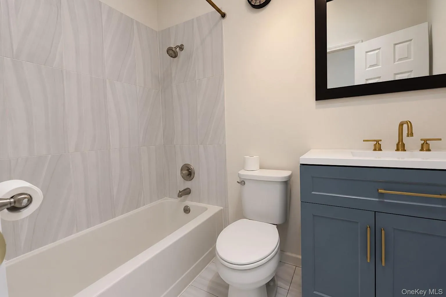 117 Sandpiper Lane, New Windsor, NY, 3 Bedrooms Bedrooms, 7 Rooms Rooms,2 BathroomsBathrooms,Residential,For Rent,Sandpiper Lane,0,949842 117 Sandpiper Lane, New Windsor, NY, 3 Bedrooms Bedrooms, 7 Rooms Rooms,2 BathroomsBathrooms,Residential,For Rent,Sandpiper Lane,0,949842