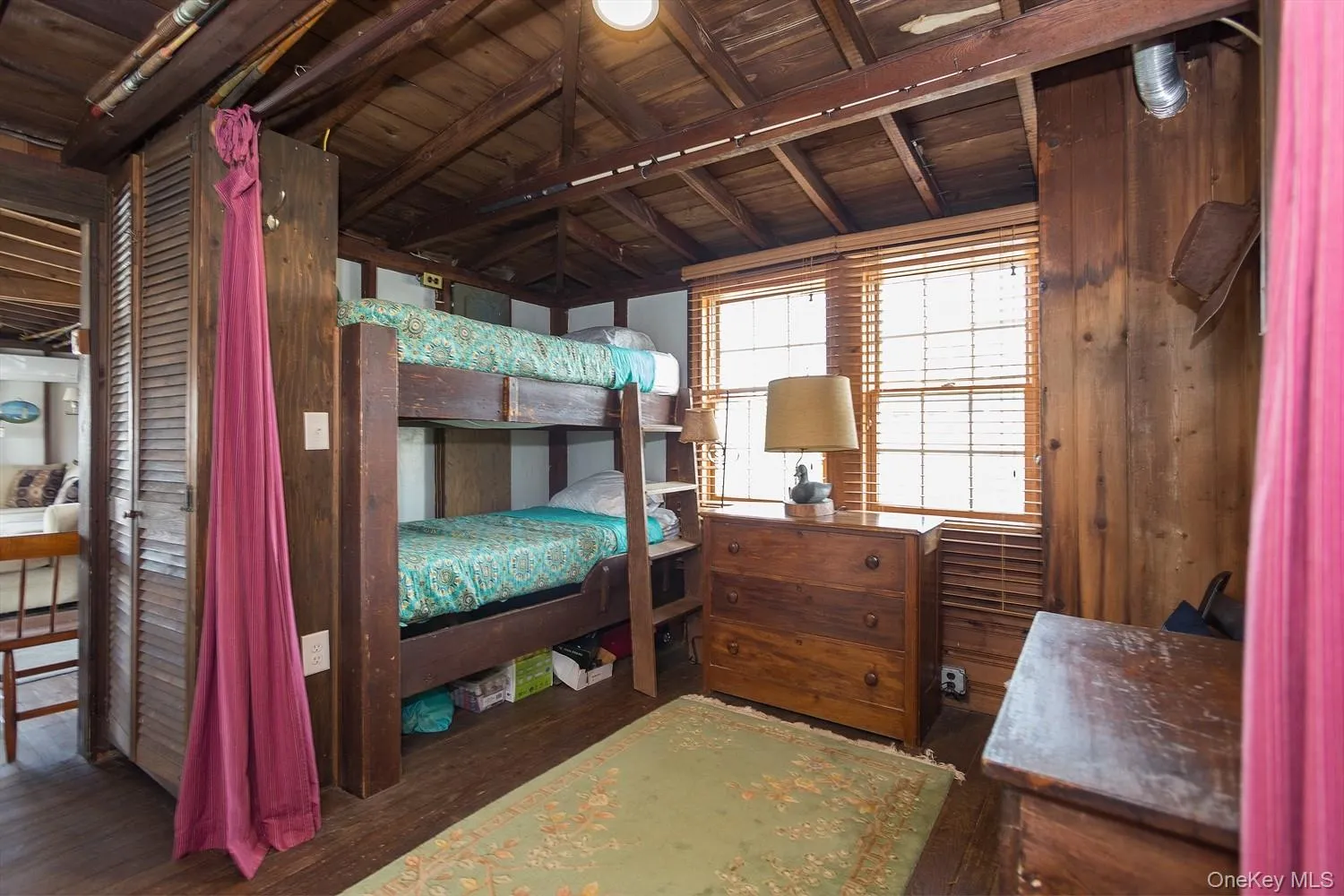 39 Point Road, Southampton, NY, 3 Bedrooms Bedrooms, 6 Rooms Rooms,1 BathroomBathrooms,Residential Lease,Idx,Point,0,949939 39 Point Road, Southampton, NY, 3 Bedrooms Bedrooms, 6 Rooms Rooms,1 BathroomBathrooms,Residential Lease,Idx,Point,0,949939