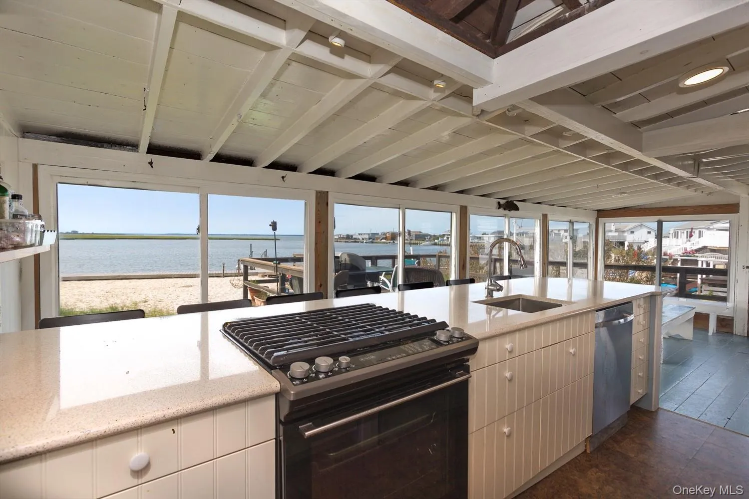 39 Point Road, Southampton, NY, 3 Bedrooms Bedrooms, 6 Rooms Rooms,1 BathroomBathrooms,Residential Lease,Idx,Point,0,949939 39 Point Road, Southampton, NY, 3 Bedrooms Bedrooms, 6 Rooms Rooms,1 BathroomBathrooms,Residential Lease,Idx,Point,0,949939