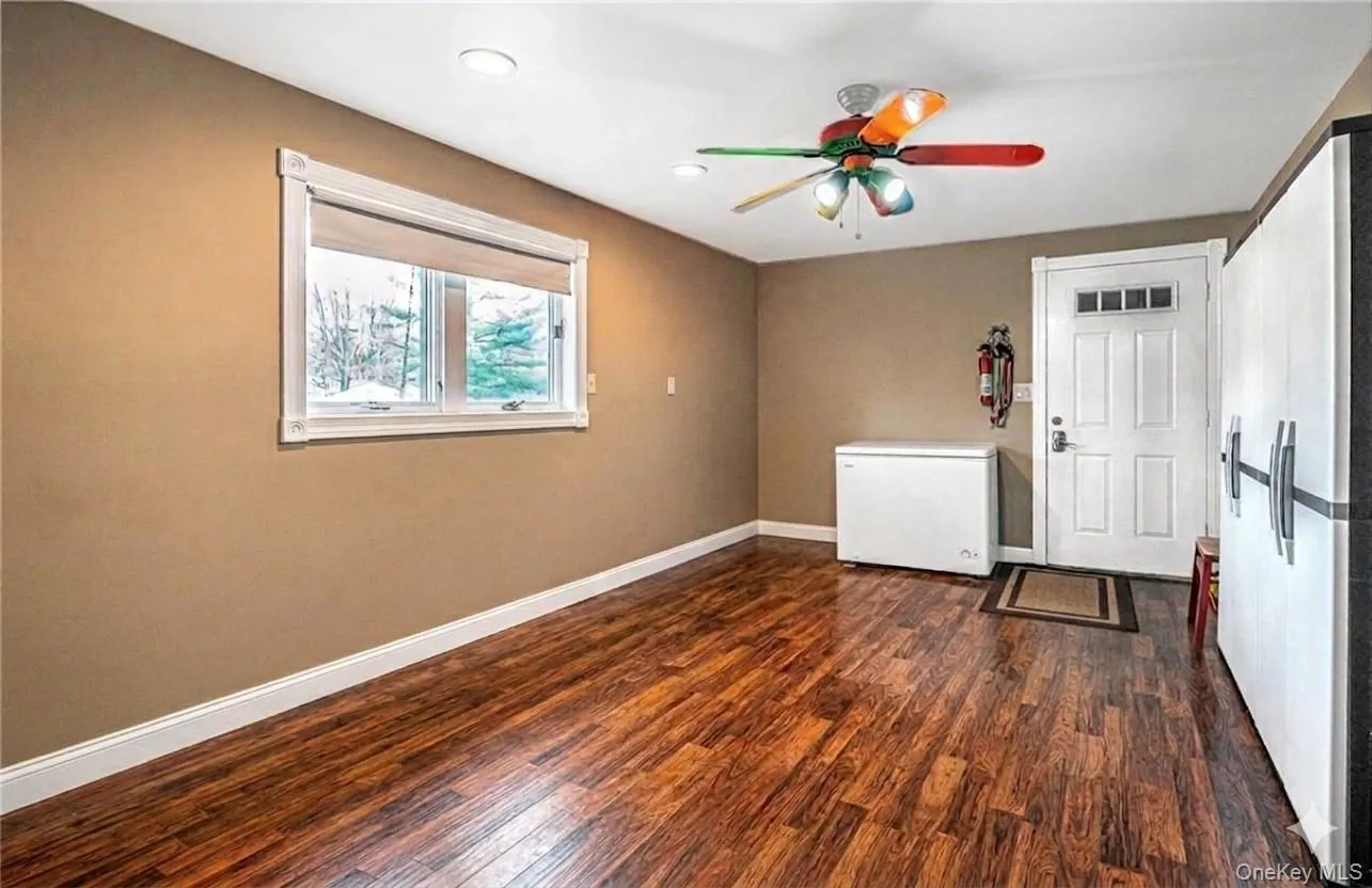 Extra room on lower lever, perfect for a workout room Extra room on lower lever, perfect for a workout room