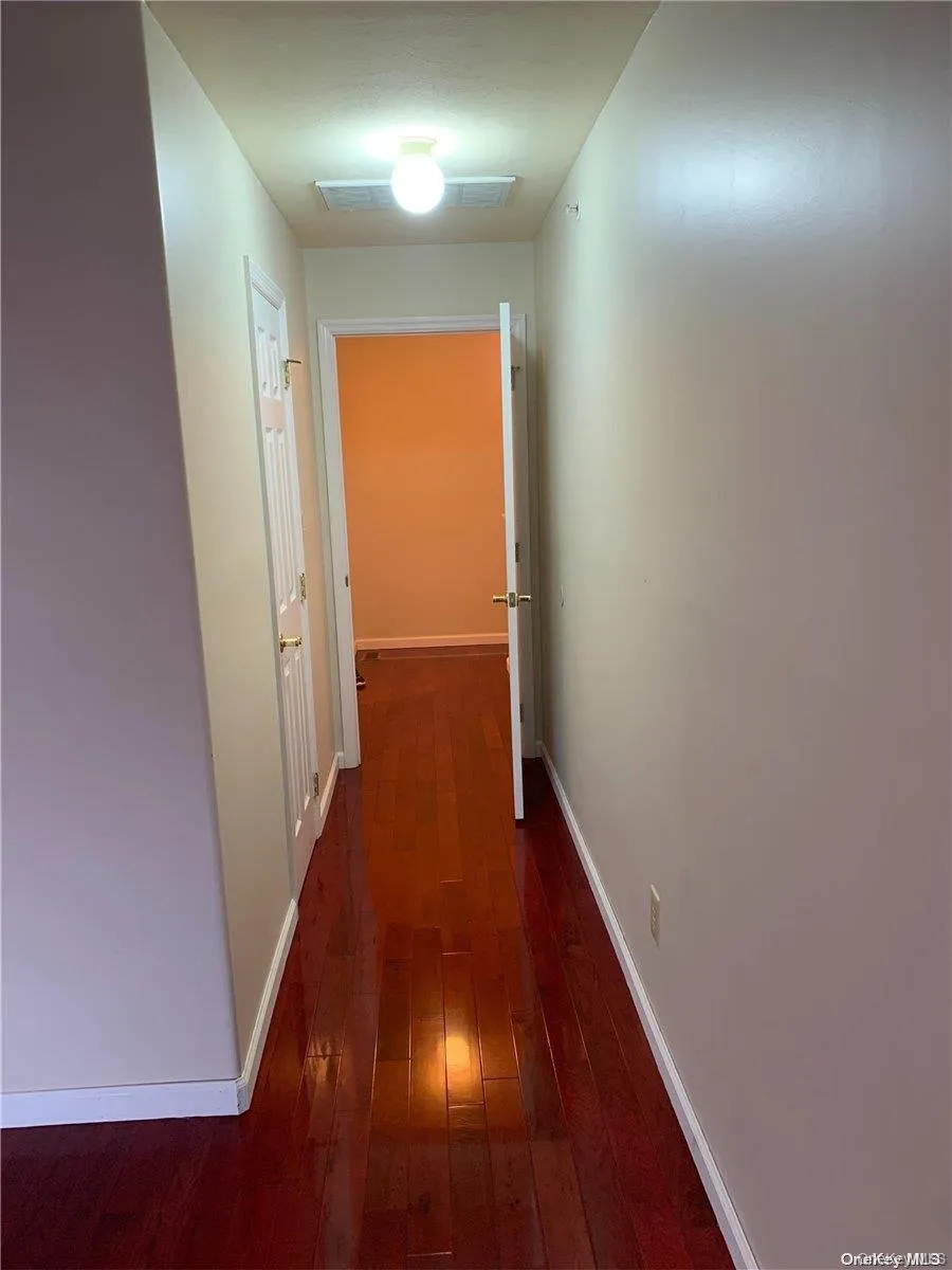 134 Meridian Boulevard, New York, NY, 3 Bedrooms Bedrooms, 5 Rooms Rooms,2 BathroomsBathrooms,Residential Lease,Idx,Meridian,0,949961 134 Meridian Boulevard, New York, NY, 3 Bedrooms Bedrooms, 5 Rooms Rooms,2 BathroomsBathrooms,Residential Lease,Idx,Meridian,0,949961