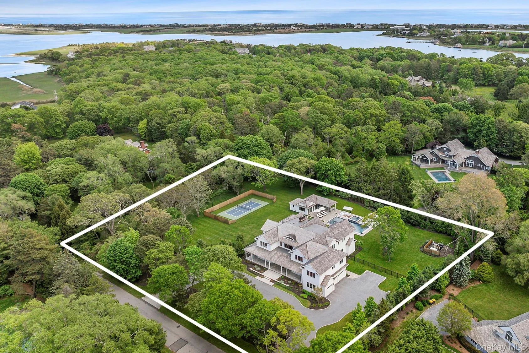 4 Heatherwood Lane, Southampton, NY, 8 Bedrooms Bedrooms, 19 Rooms Rooms,11 BathroomsBathrooms,Residential,For Rent,Heatherwood,0,949985 4 Heatherwood Lane, Southampton, NY, 8 Bedrooms Bedrooms, 19 Rooms Rooms,11 BathroomsBathrooms,Residential,For Rent,Heatherwood,0,949985
