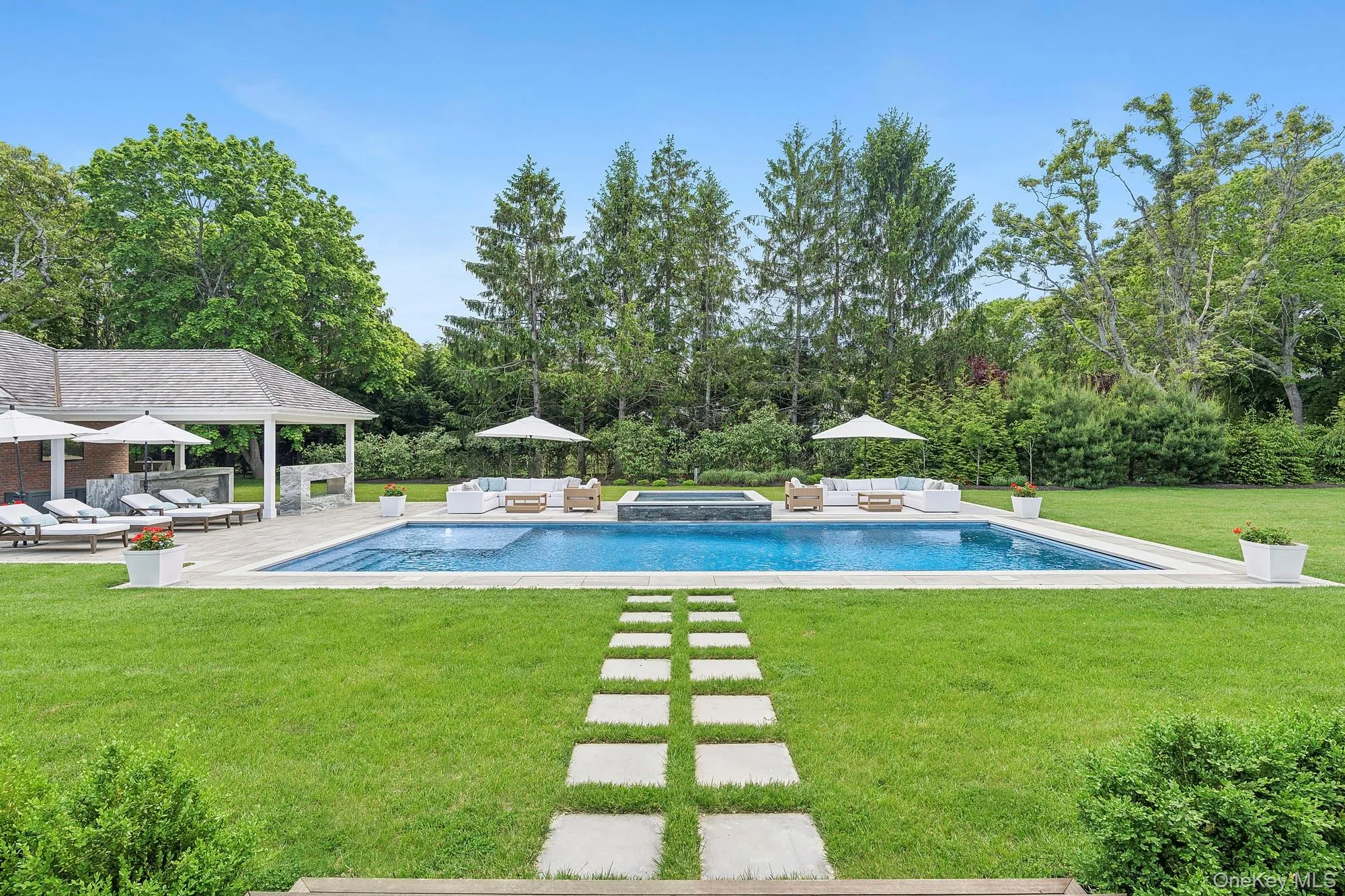 4 Heatherwood Lane, Southampton, NY, 8 Bedrooms Bedrooms, 19 Rooms Rooms,11 BathroomsBathrooms,Residential,For Rent,Heatherwood,0,949985 4 Heatherwood Lane, Southampton, NY, 8 Bedrooms Bedrooms, 19 Rooms Rooms,11 BathroomsBathrooms,Residential,For Rent,Heatherwood,0,949985
