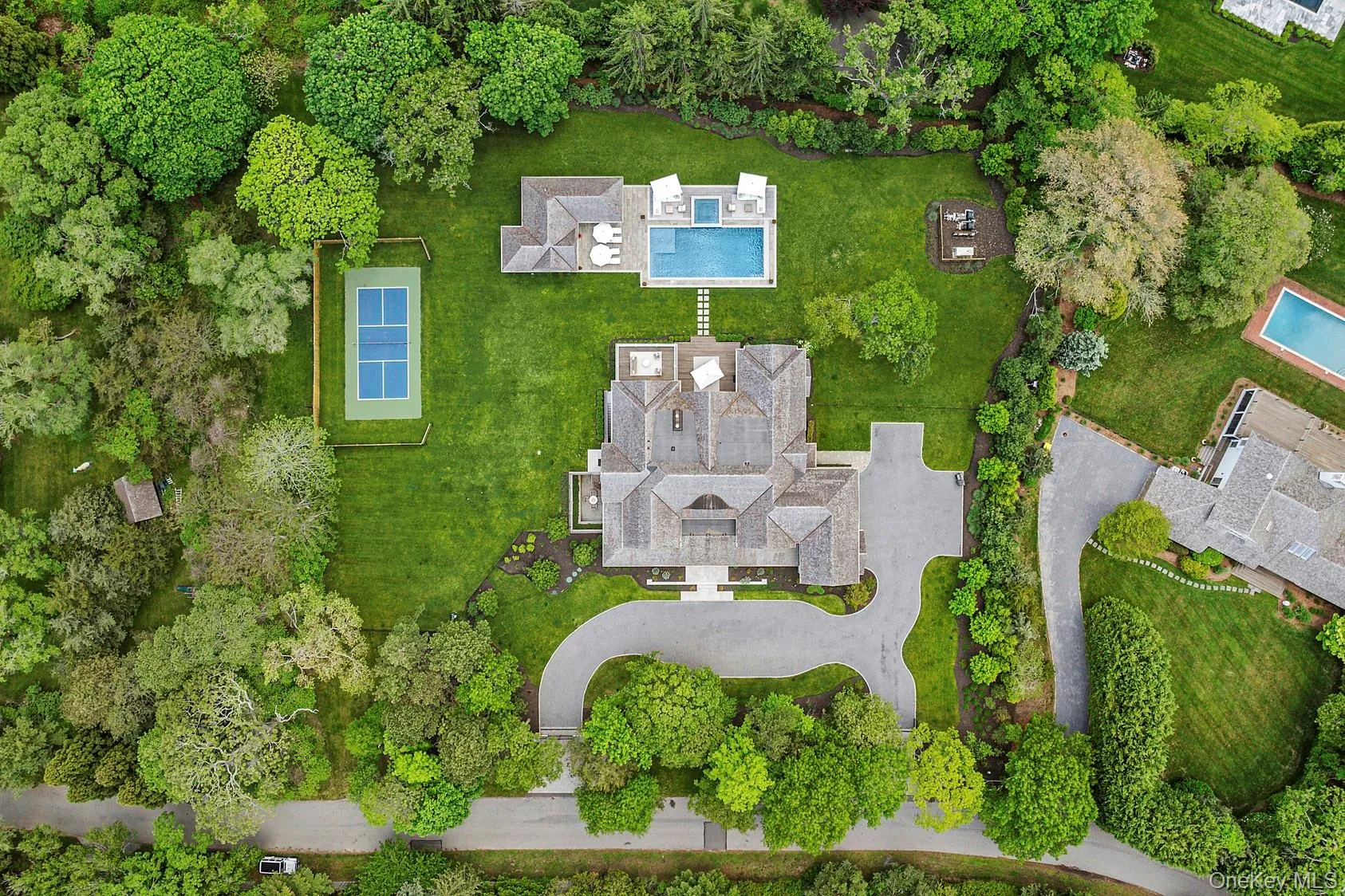 4 Heatherwood Lane, Southampton, NY, 8 Bedrooms Bedrooms, 19 Rooms Rooms,11 BathroomsBathrooms,Residential,For Rent,Heatherwood,0,949985 4 Heatherwood Lane, Southampton, NY, 8 Bedrooms Bedrooms, 19 Rooms Rooms,11 BathroomsBathrooms,Residential,For Rent,Heatherwood,0,949985