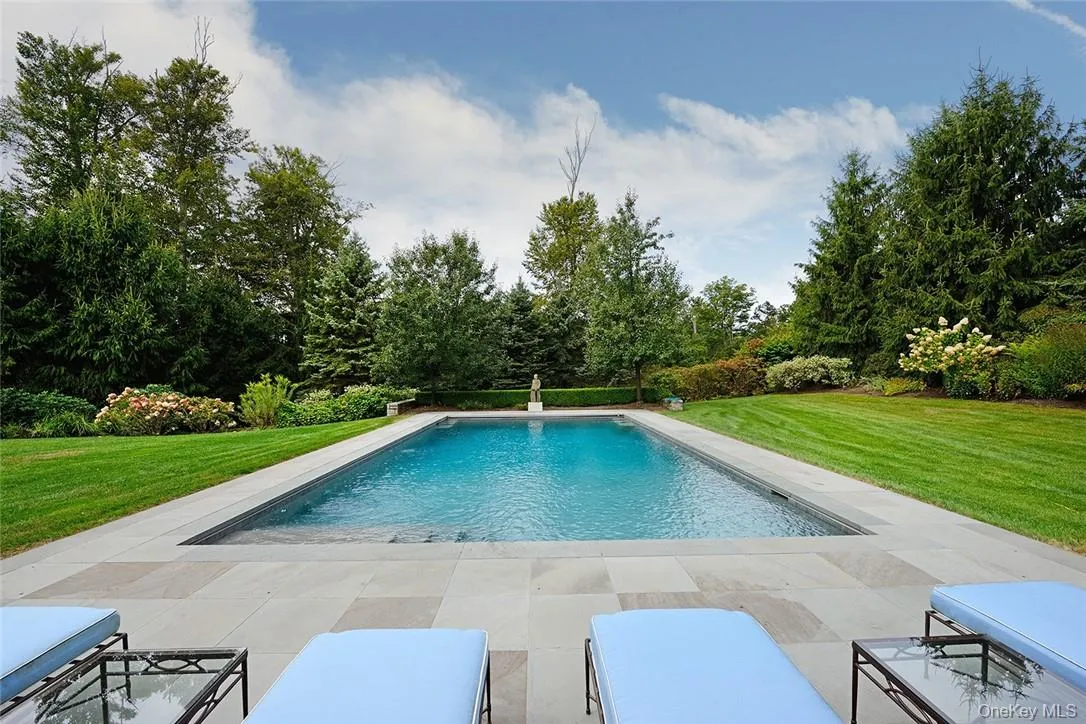 21 Lincoln Lane, Harrison, NY, 6 Bedrooms Bedrooms, 17 Rooms Rooms,8 BathroomsBathrooms,Residential,For Rent,Lincoln,0,950000 21 Lincoln Lane, Harrison, NY, 6 Bedrooms Bedrooms, 17 Rooms Rooms,8 BathroomsBathrooms,Residential,For Rent,Lincoln,0,950000