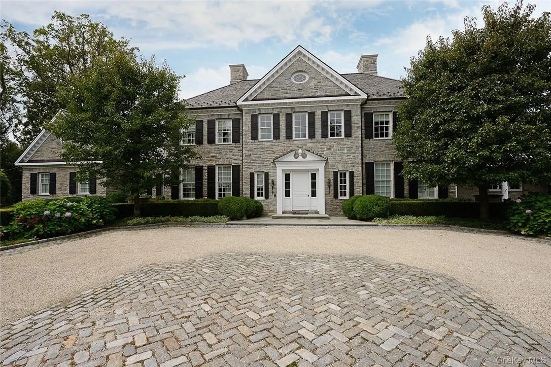 21 Lincoln Lane, Harrison, NY, 6 Bedrooms Bedrooms, 17 Rooms Rooms,8 BathroomsBathrooms,Residential,For Rent,Lincoln,0,950000 21 Lincoln Lane, Harrison, NY, 6 Bedrooms Bedrooms, 17 Rooms Rooms,8 BathroomsBathrooms,Residential,For Rent,Lincoln,0,950000