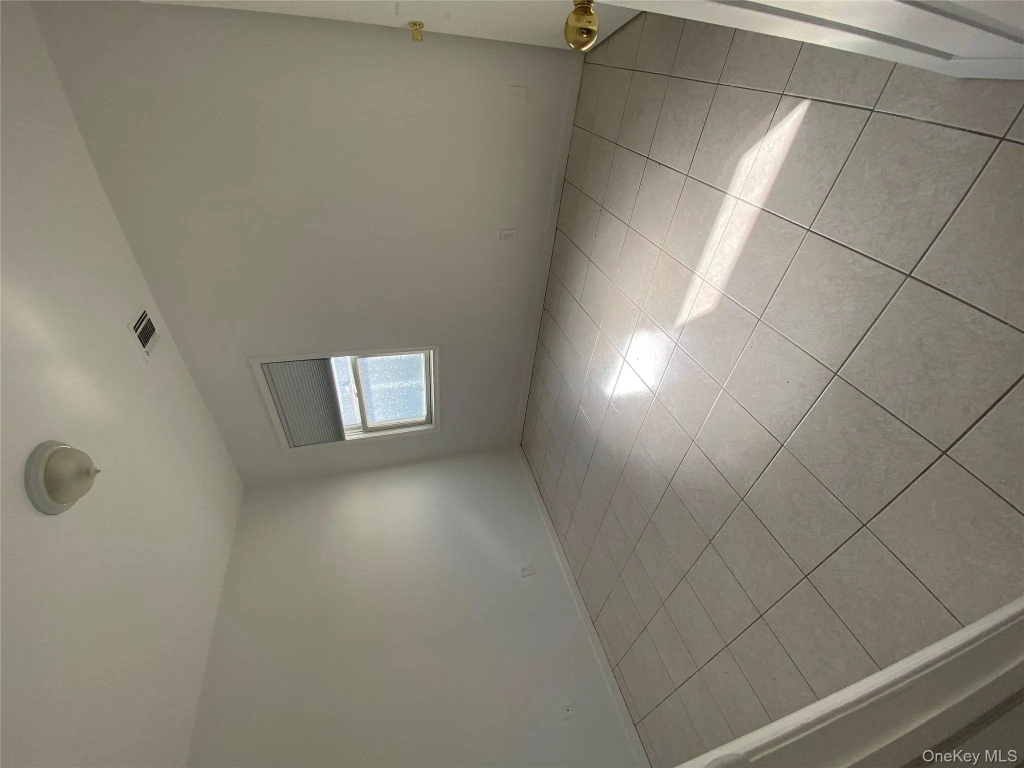 355 Bayville Avenue, Oyster Bay, NY, 1 Bedroom Bedrooms, 3 Rooms Rooms,1 BathroomBathrooms,Residential Lease,Idx,Bayville,0,950002 355 Bayville Avenue, Oyster Bay, NY, 1 Bedroom Bedrooms, 3 Rooms Rooms,1 BathroomBathrooms,Residential Lease,Idx,Bayville,0,950002