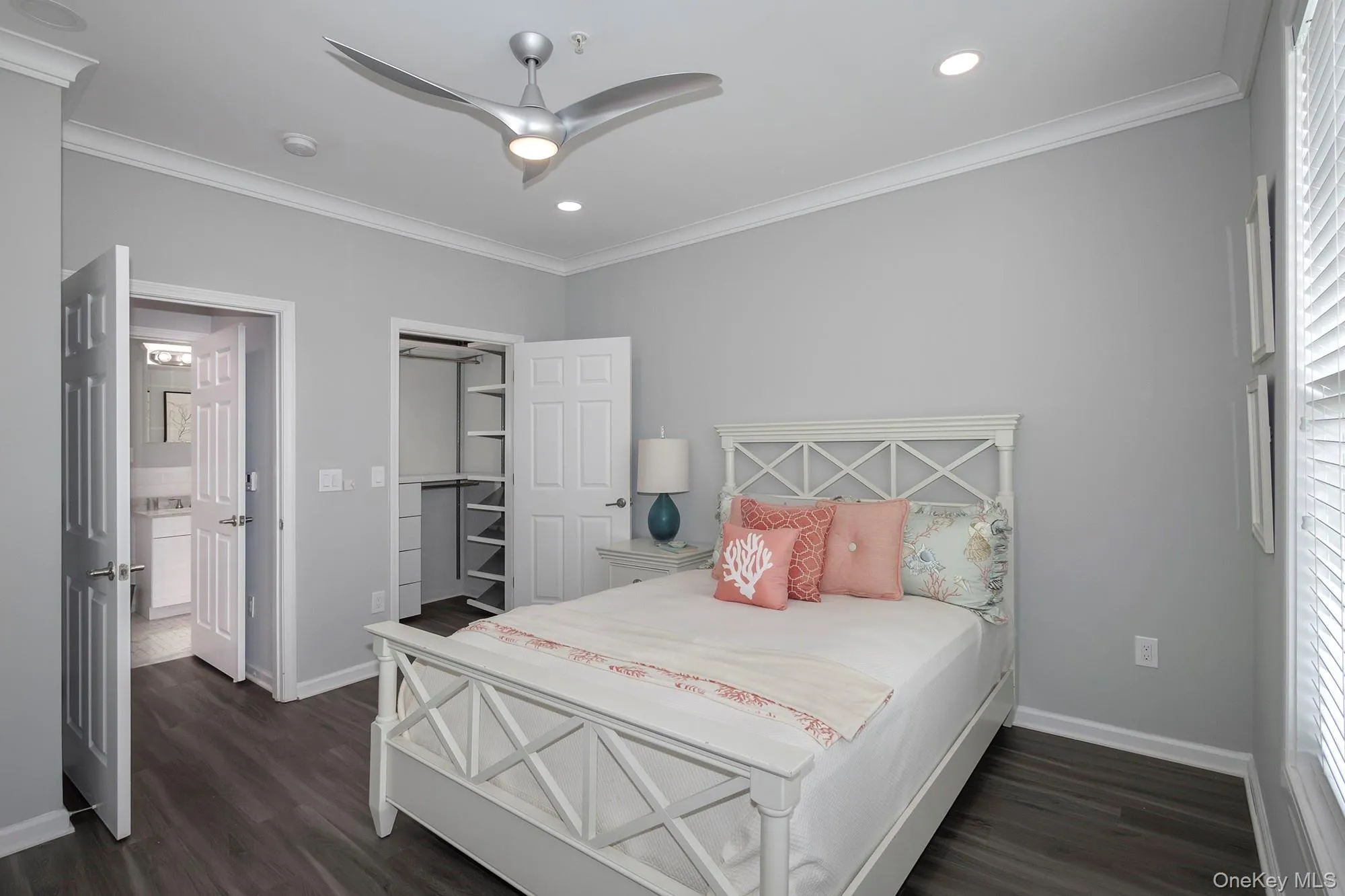 422 Charles Pond Drive, Brookhaven, NY, 1 Bedroom Bedrooms, 4 Rooms Rooms,1 BathroomBathrooms,Residential Lease,Idx,Charles Pond,0,950010 422 Charles Pond Drive, Brookhaven, NY, 1 Bedroom Bedrooms, 4 Rooms Rooms,1 BathroomBathrooms,Residential Lease,Idx,Charles Pond,0,950010