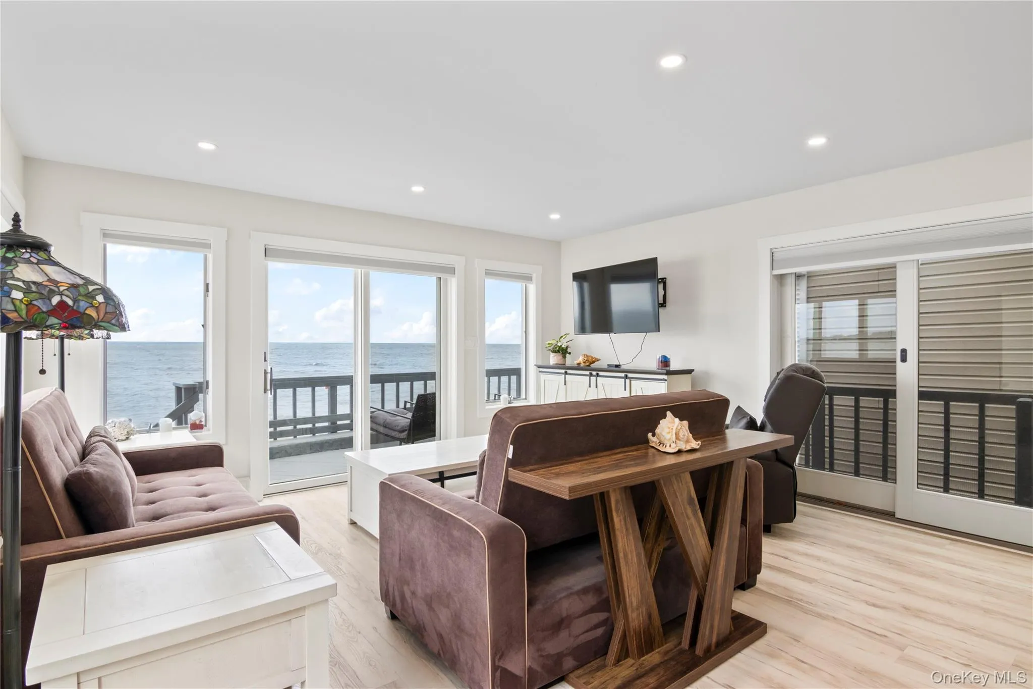 19 Pine Lane, Oyster Bay, NY, 2 Bedrooms Bedrooms, 5 Rooms Rooms,2 BathroomsBathrooms,Residential Lease,Idx,Pine,0,950020 19 Pine Lane, Oyster Bay, NY, 2 Bedrooms Bedrooms, 5 Rooms Rooms,2 BathroomsBathrooms,Residential Lease,Idx,Pine,0,950020