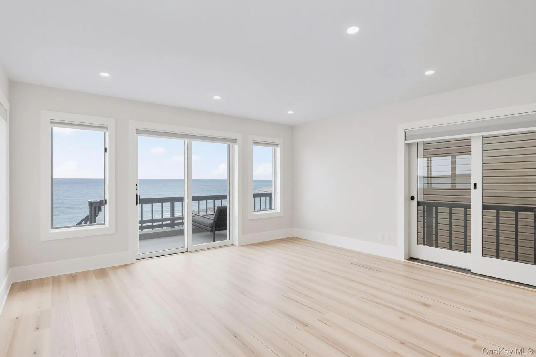 19 Pine Lane, Oyster Bay, NY, 2 Bedrooms Bedrooms, 5 Rooms Rooms,2 BathroomsBathrooms,Residential Lease,For Rent,Pine,0,950020 19 Pine Lane, Oyster Bay, NY, 2 Bedrooms Bedrooms, 5 Rooms Rooms,2 BathroomsBathrooms,Residential Lease,For Rent,Pine,0,950020